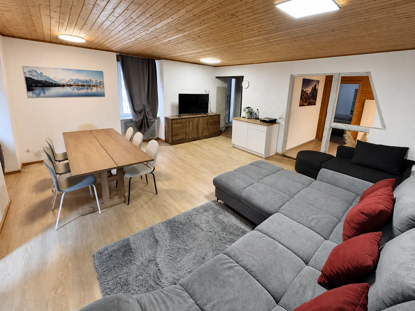 Interno reale di Blue Sky Apartments a Göschenen